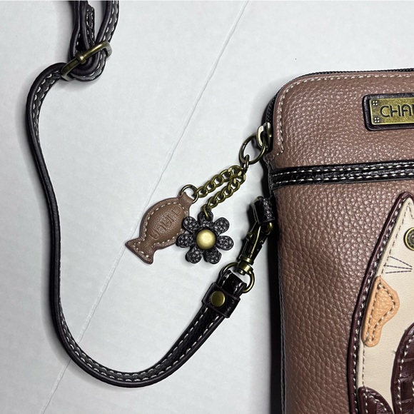 Chala Novelty Cat Crossbody Phone Bag - Picture 5 of 14